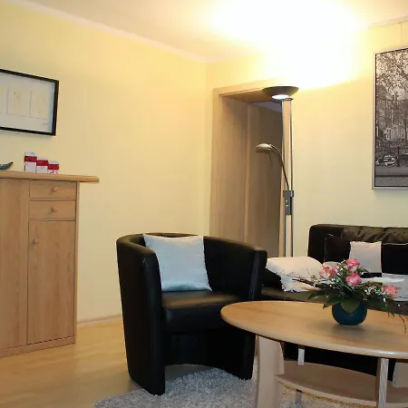 Apartman Ferienwohnung, *